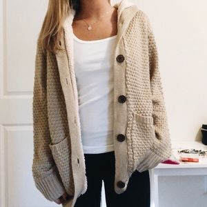 TOBI Cozy Fuzzy Cardigan